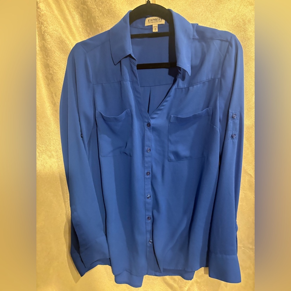 Express Women's Blue Button-Up Blouse light weight M